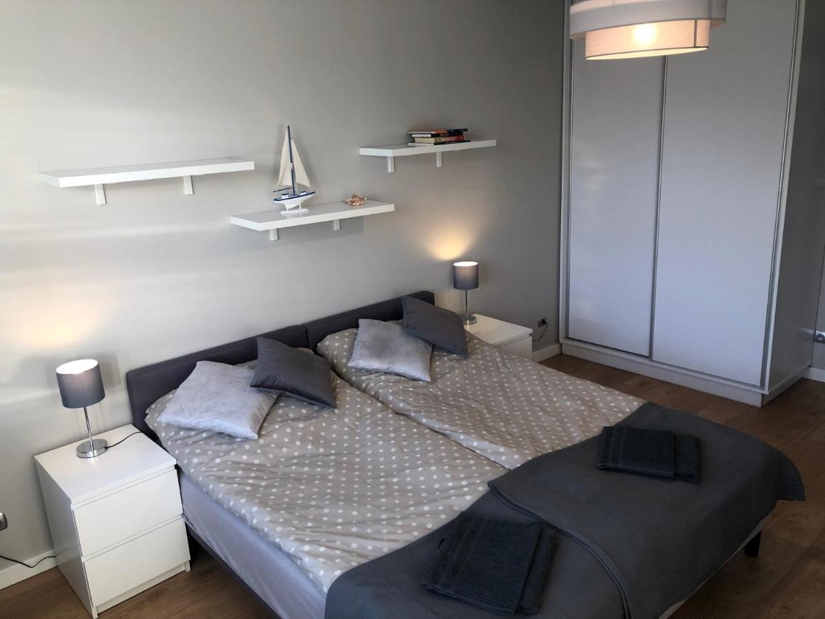Apartament Browarny ออสทรุฟ วีแยลคอพพอลสกี ภายนอก รูปภาพ